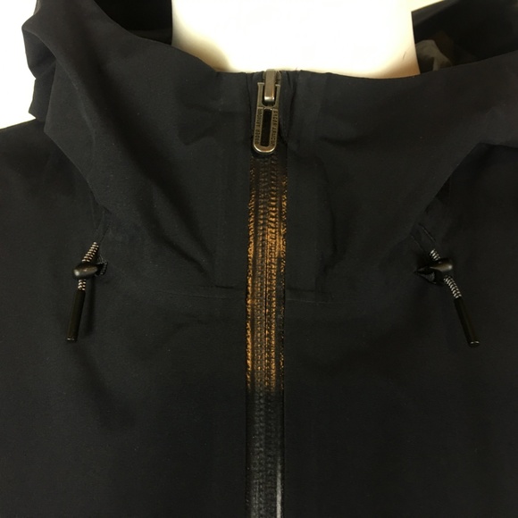 Under Armour Storm Proof Jacket‎ GORE-TEX Black Women's Small New Sample - Picture 12 of 14